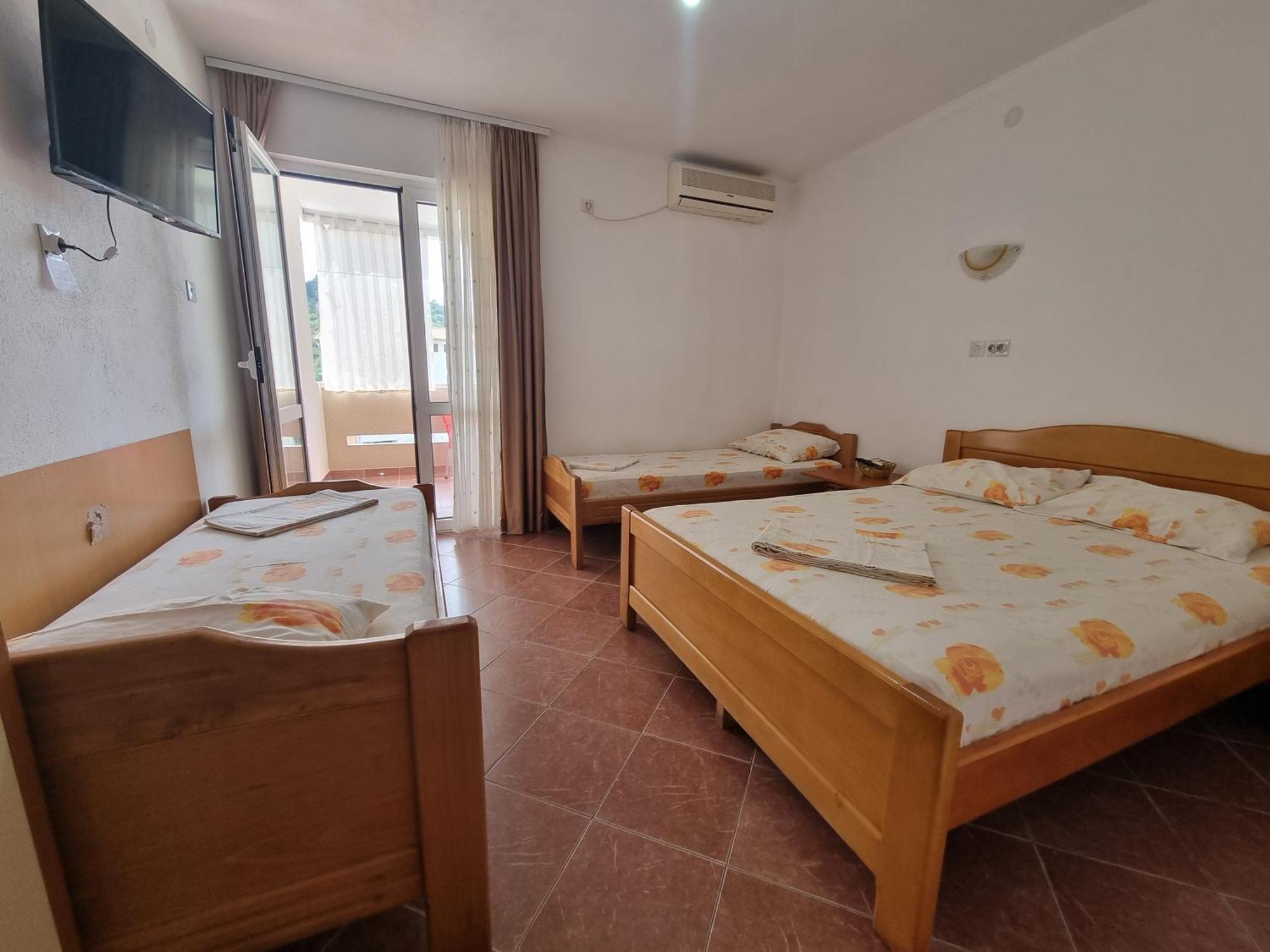 Apartmani Vukovic Sutomore Phòng bức ảnh
