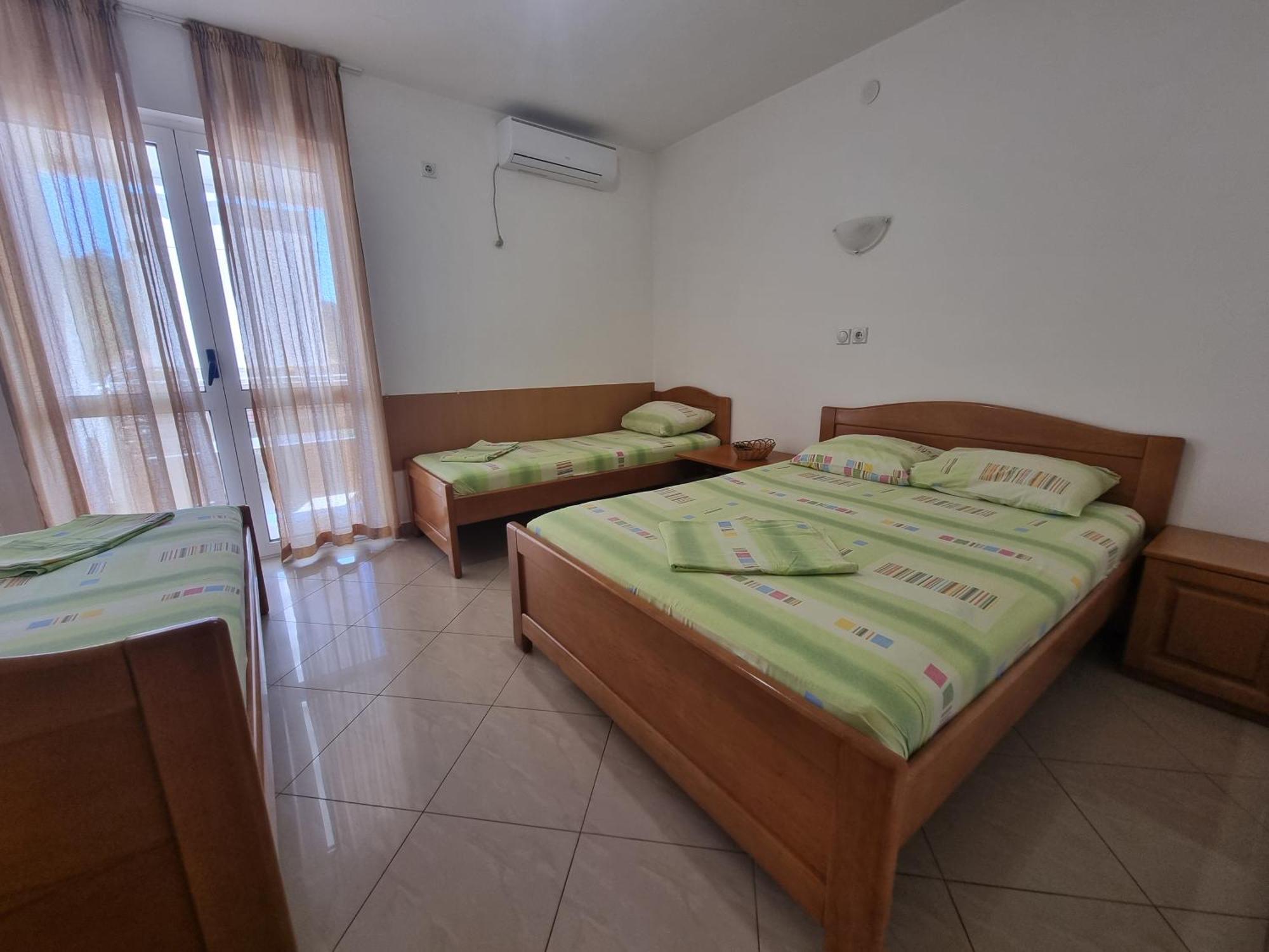 Apartmani Vukovic Sutomore Phòng bức ảnh