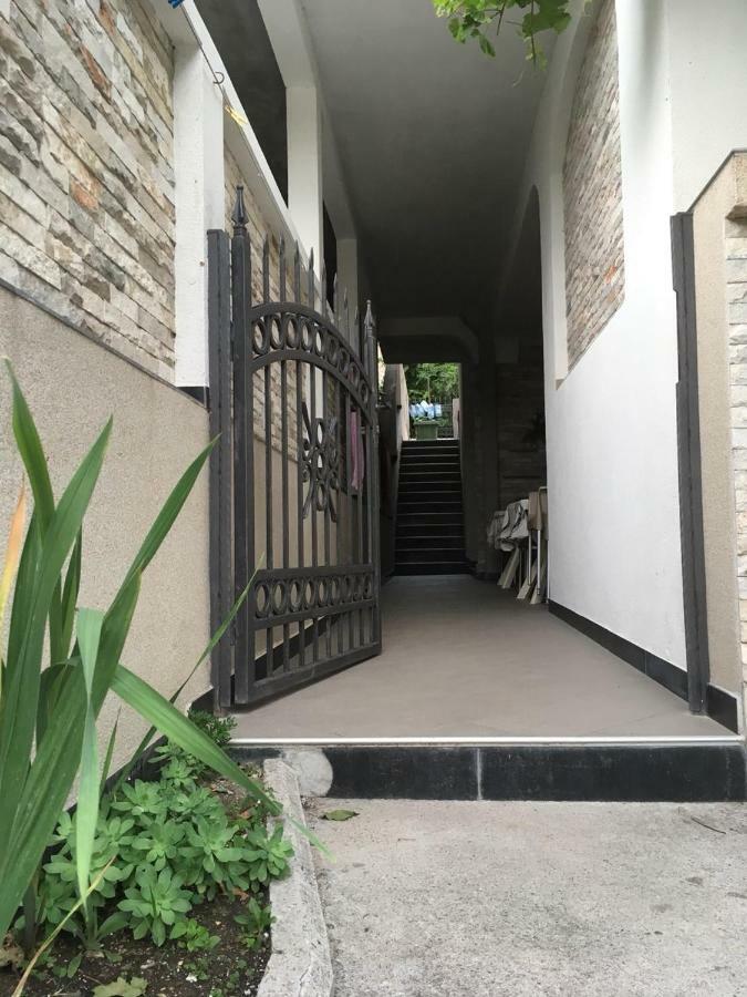 Apartmani Vukovic Sutomore Ngoại thất bức ảnh